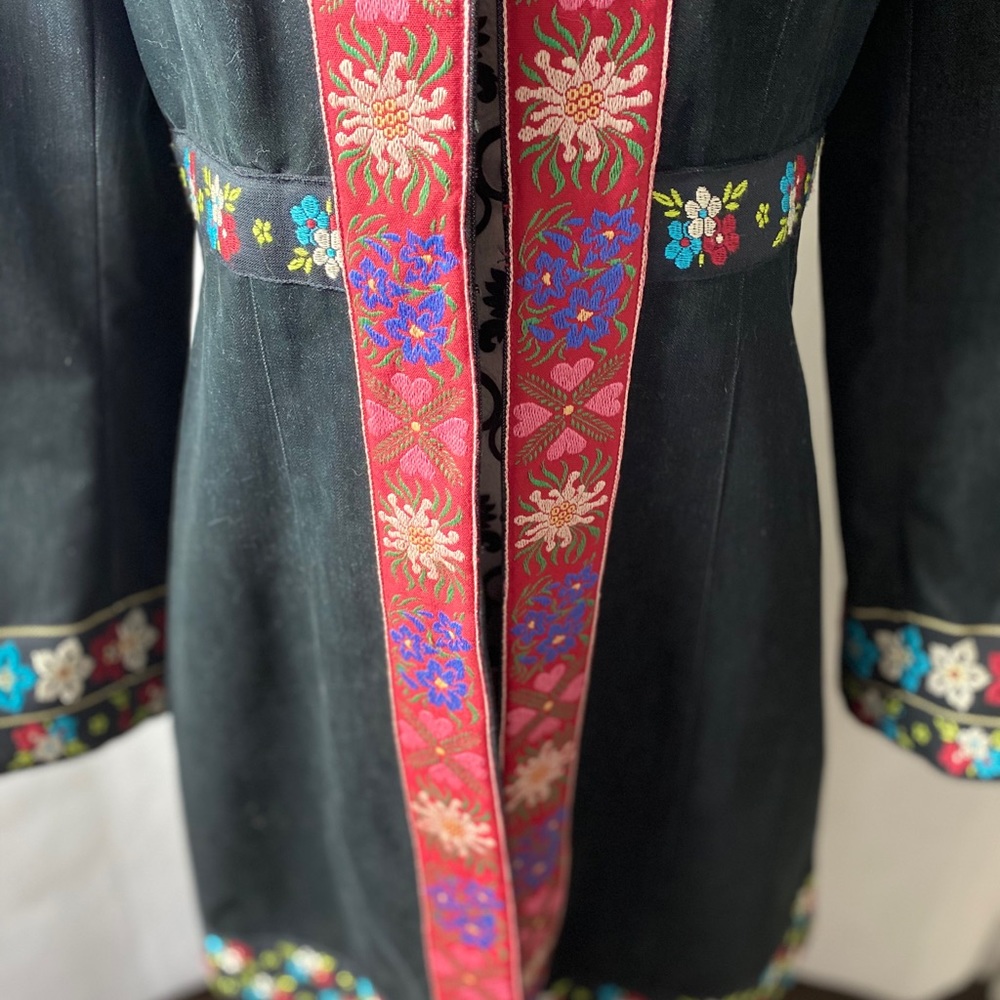 NANETTE LAPORE ribbon detailed jacket. - Picture 6 of 10